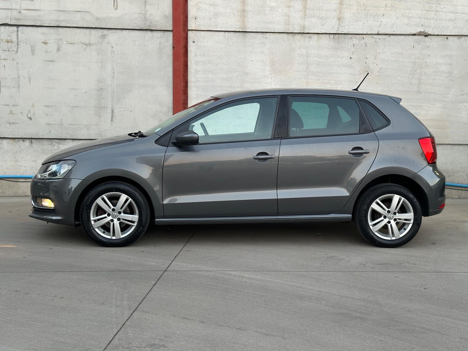 Used Volkswagen Polo 2016 for sale - 76059929: Photo 9