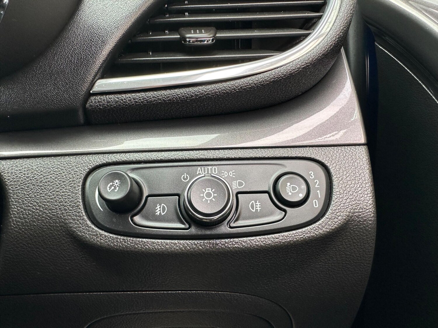 Used Vauxhall Mokka X 2017 for sale - 76042860: Photo 26