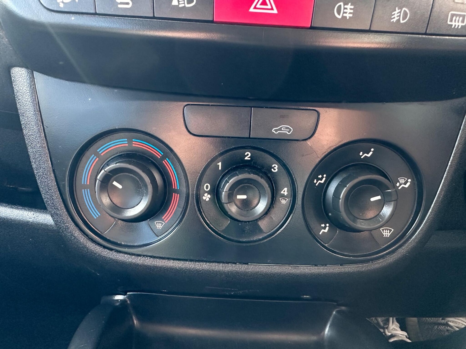 Used Fiat Doblo 2016 for sale - 76043090: Photo 28