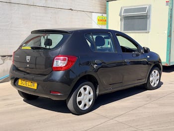 Used Dacia Sandero 2016 for sale - 79328625: Photo