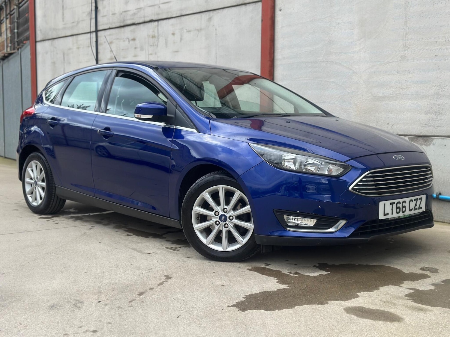 Used Ford Focus for sale - 77575180: Photo 2