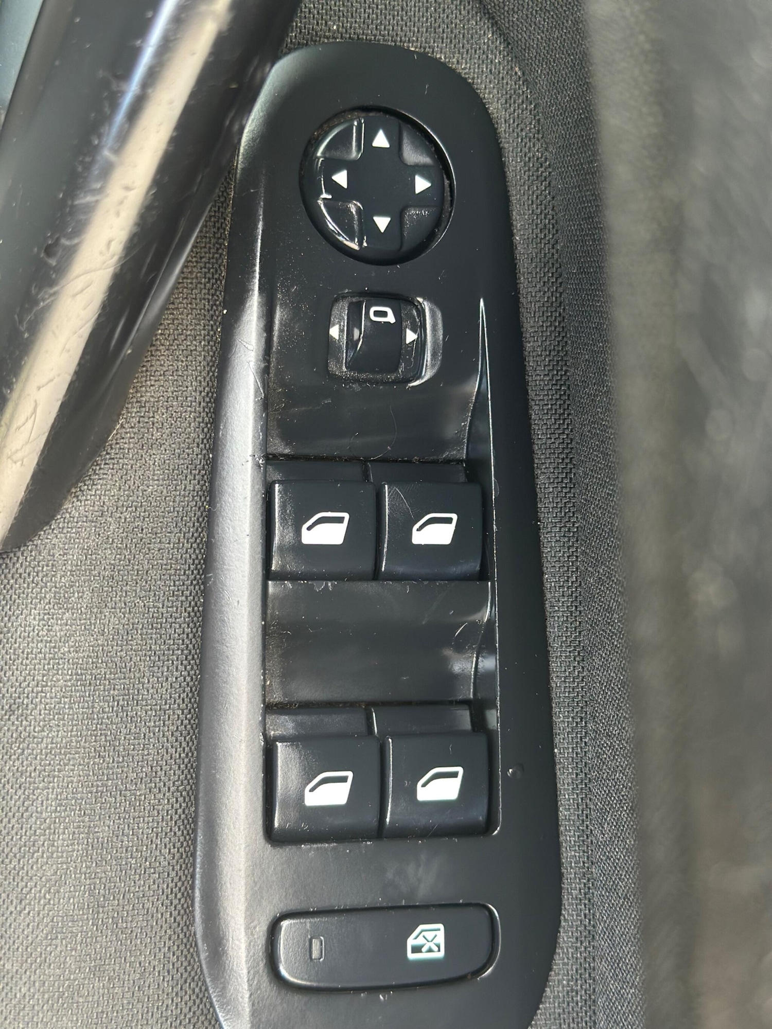 Used Peugeot 308 SW 2016 for sale - 76042489: Photo 21