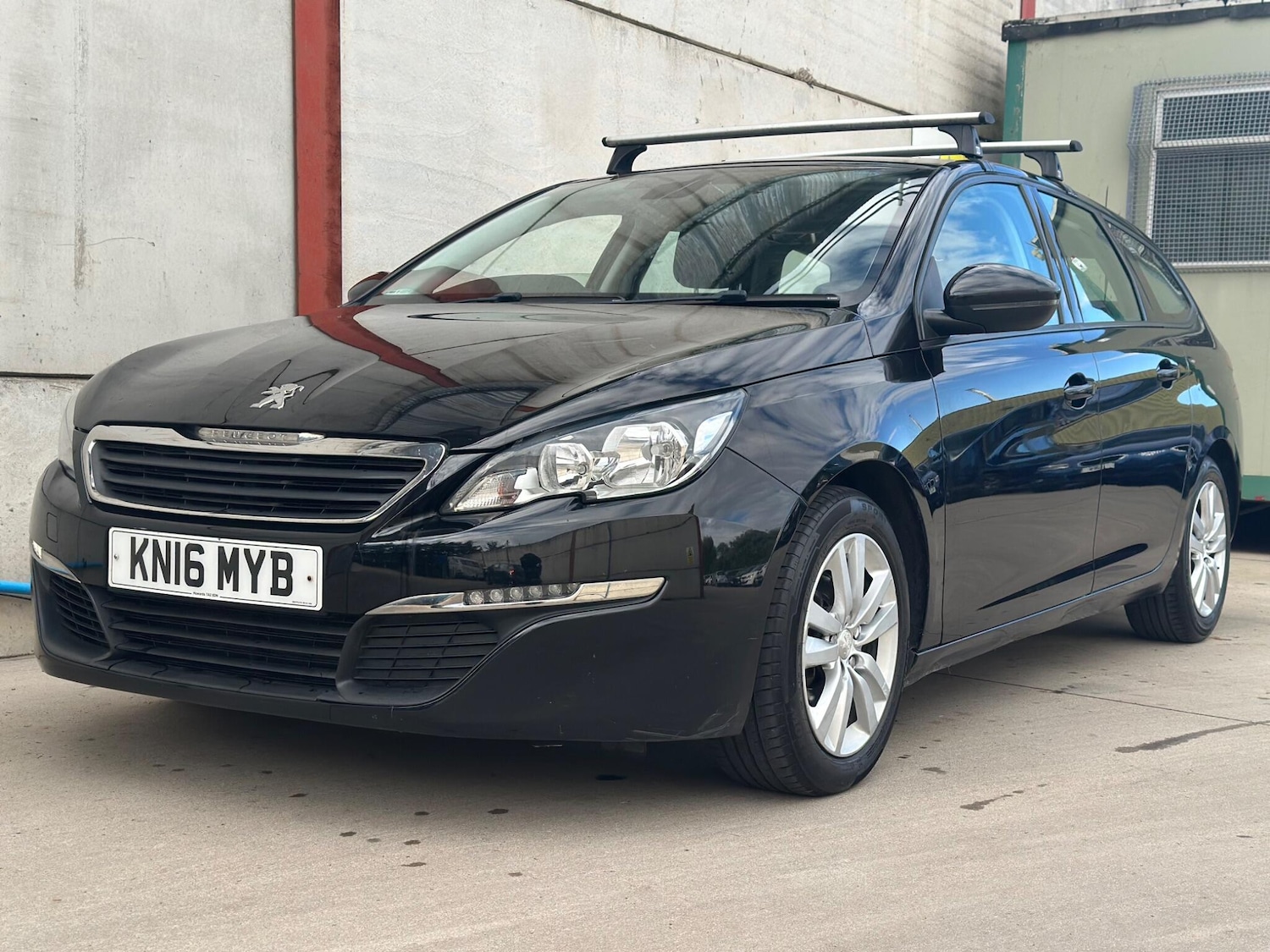 Used Peugeot 308 SW 2016 for sale - 76042489: Photo 6