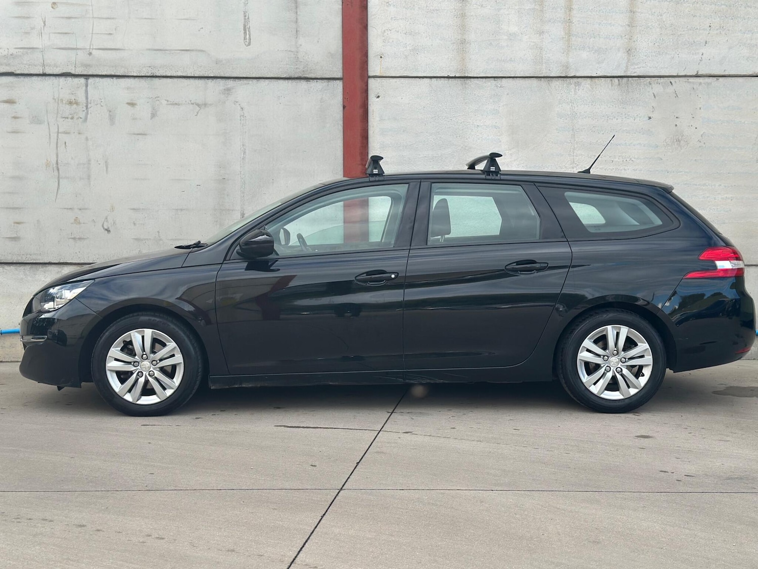 Used Peugeot 308 SW 2016 for sale - 76042489: Photo 7