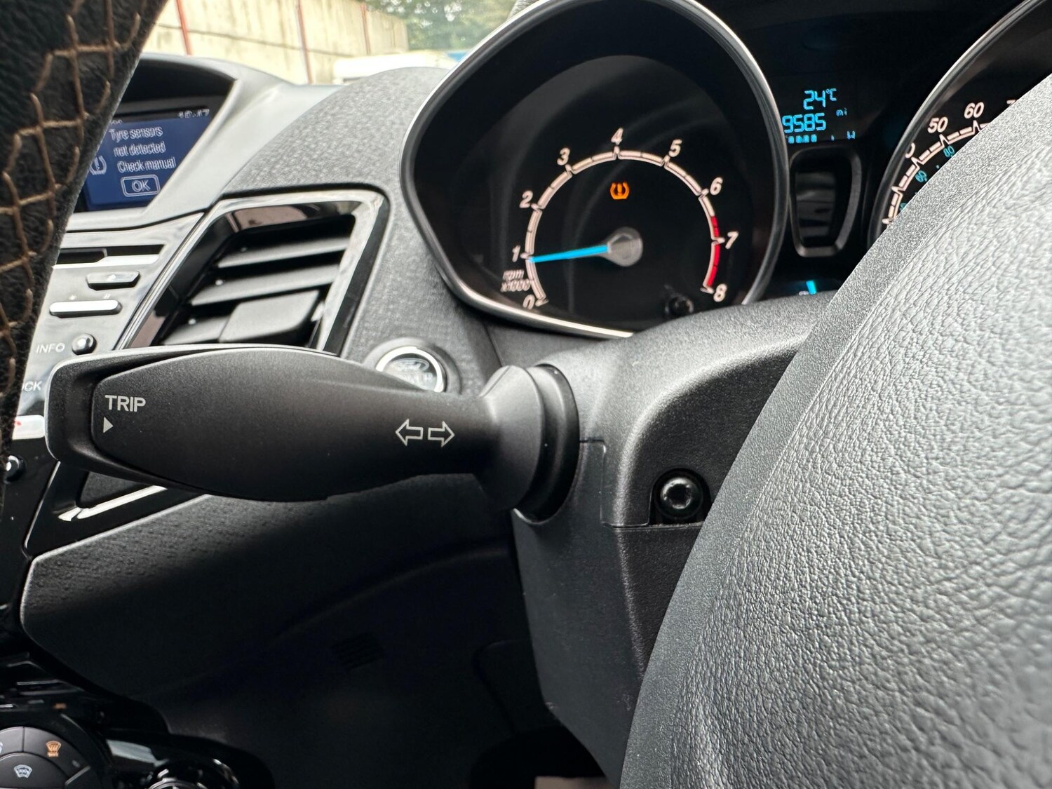 Vehicle 29