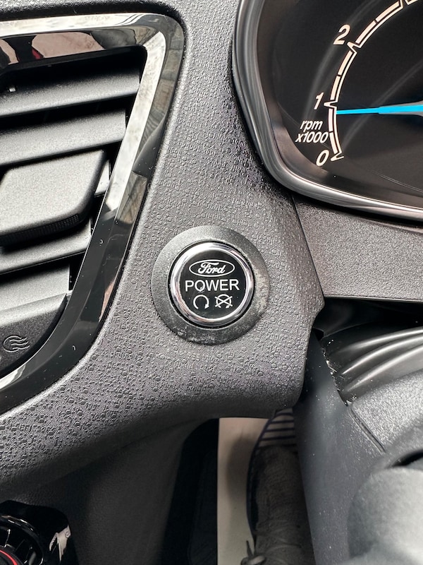 Used Ford Fiesta 2015 for sale - 75311594: Photo 33