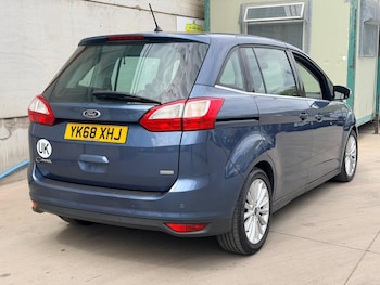 Used Ford Grand C-Max 2018 for sale - 79497074: Photo