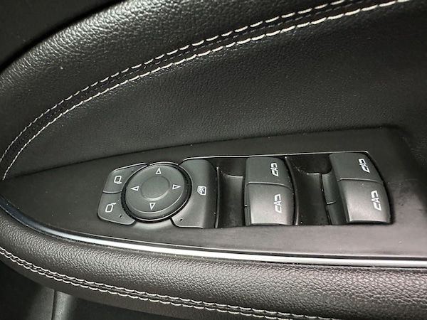 Used Vauxhall Insignia 2017 for sale - 75588931: Photo 27