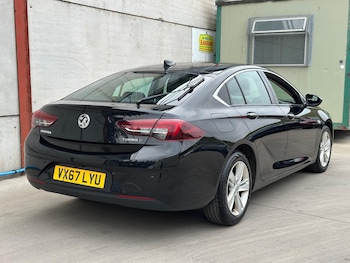 Used Vauxhall Insignia 2017 for sale - 75588931: Photo