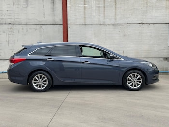 Used Hyundai i40 2017 for sale - 75883408: Photo