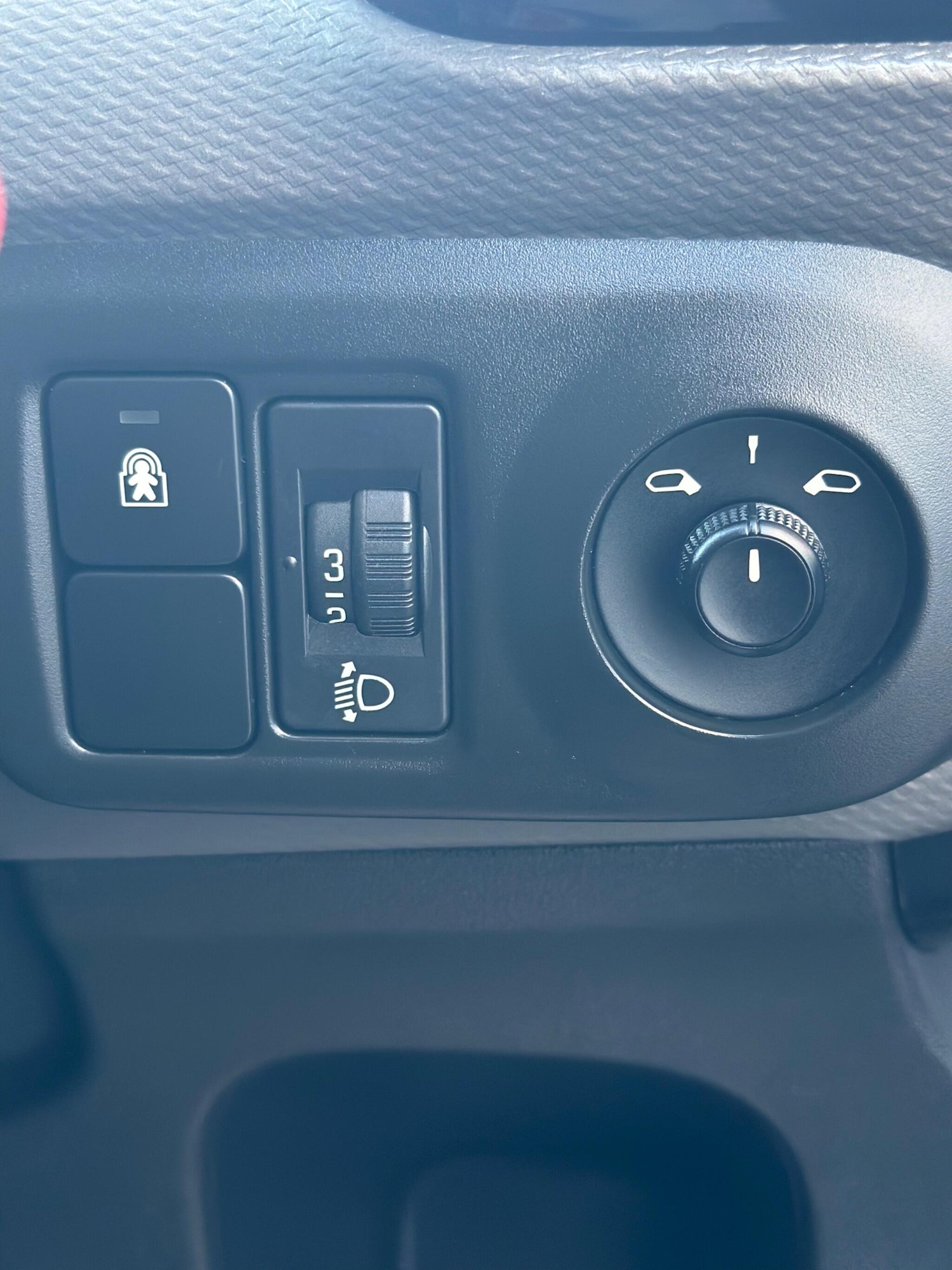 Used Citroen C4 Cactus 2017 for sale - 76247519: Photo 18