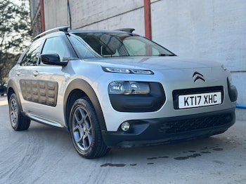 Used Citroen C4 Cactus 2017 for sale - 76247519: Photo