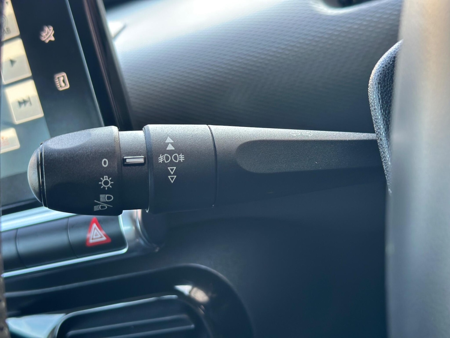 Used Citroen C4 Cactus 2017 for sale - 76247519: Photo 21