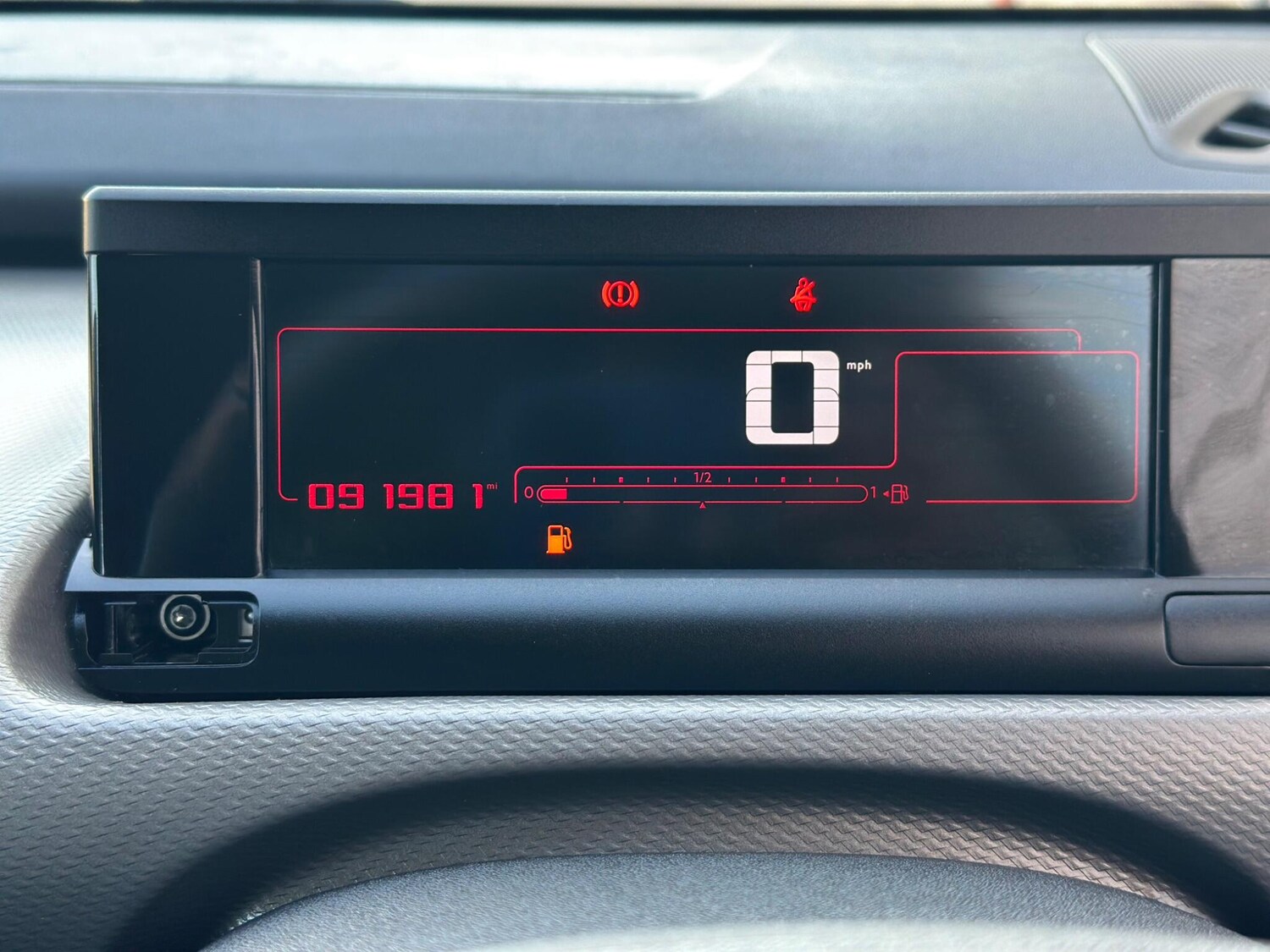 Used Citroen C4 Cactus 2017 for sale - 76247519: Photo 26