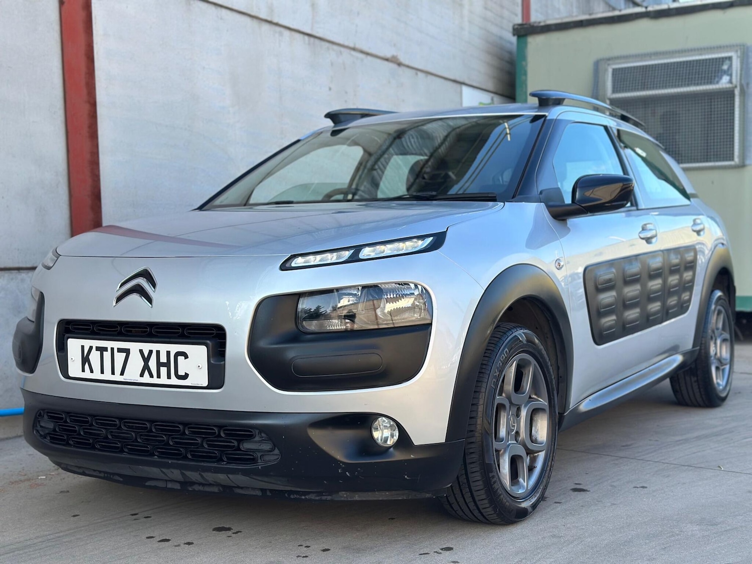 Used Citroen C4 Cactus 2017 for sale - 76247519: Photo 4