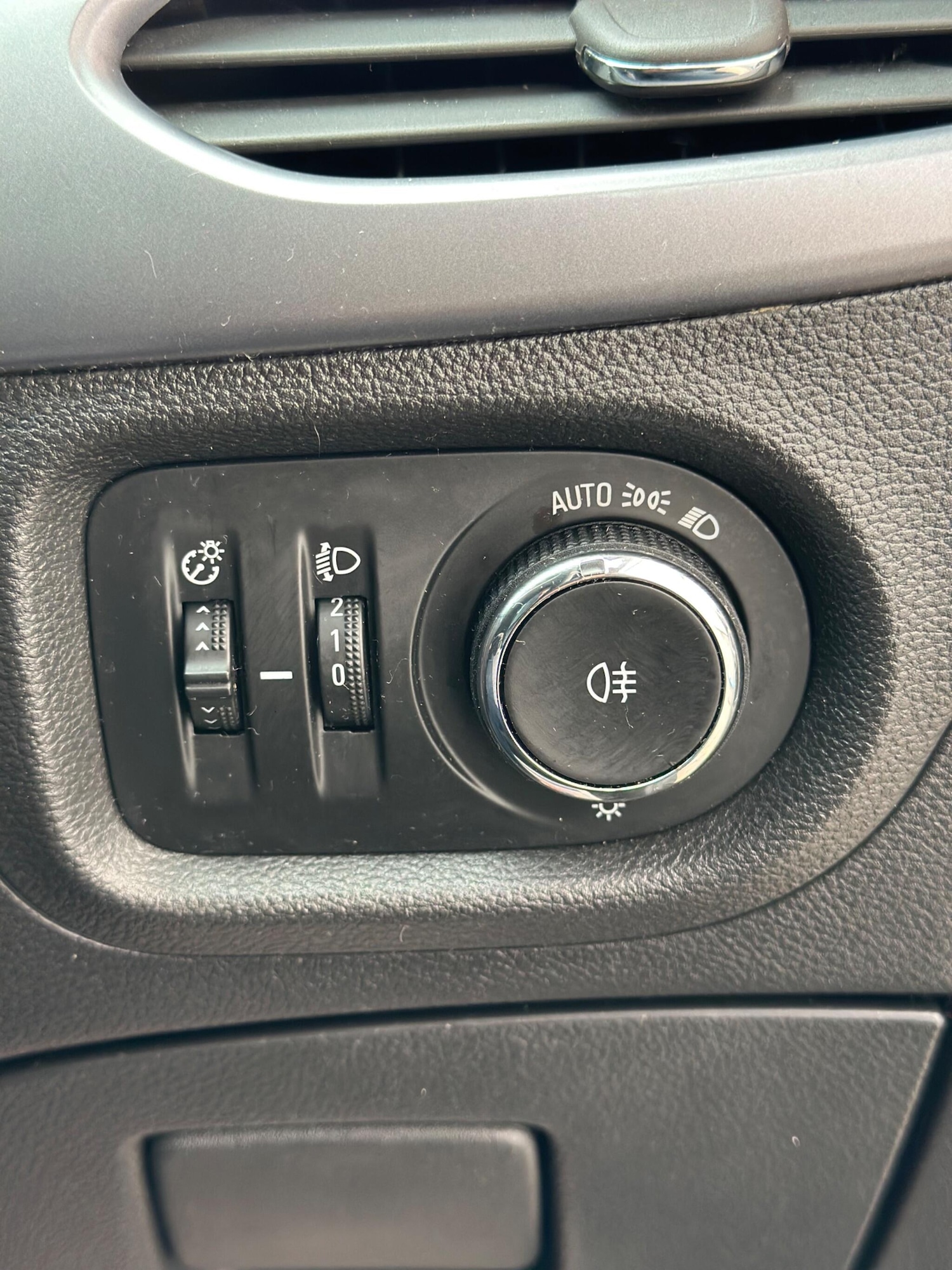 Used Vauxhall Astra for sale - 76996343: Photo 23