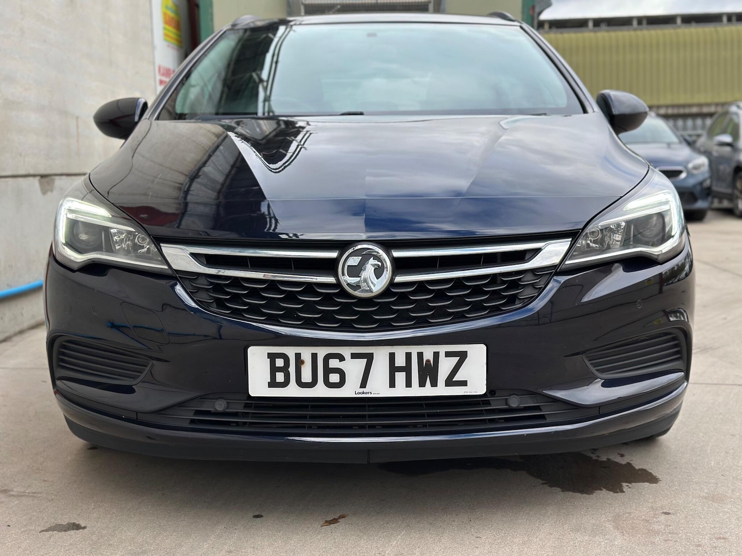 Used Vauxhall Astra for sale - 76996343: Photo 3