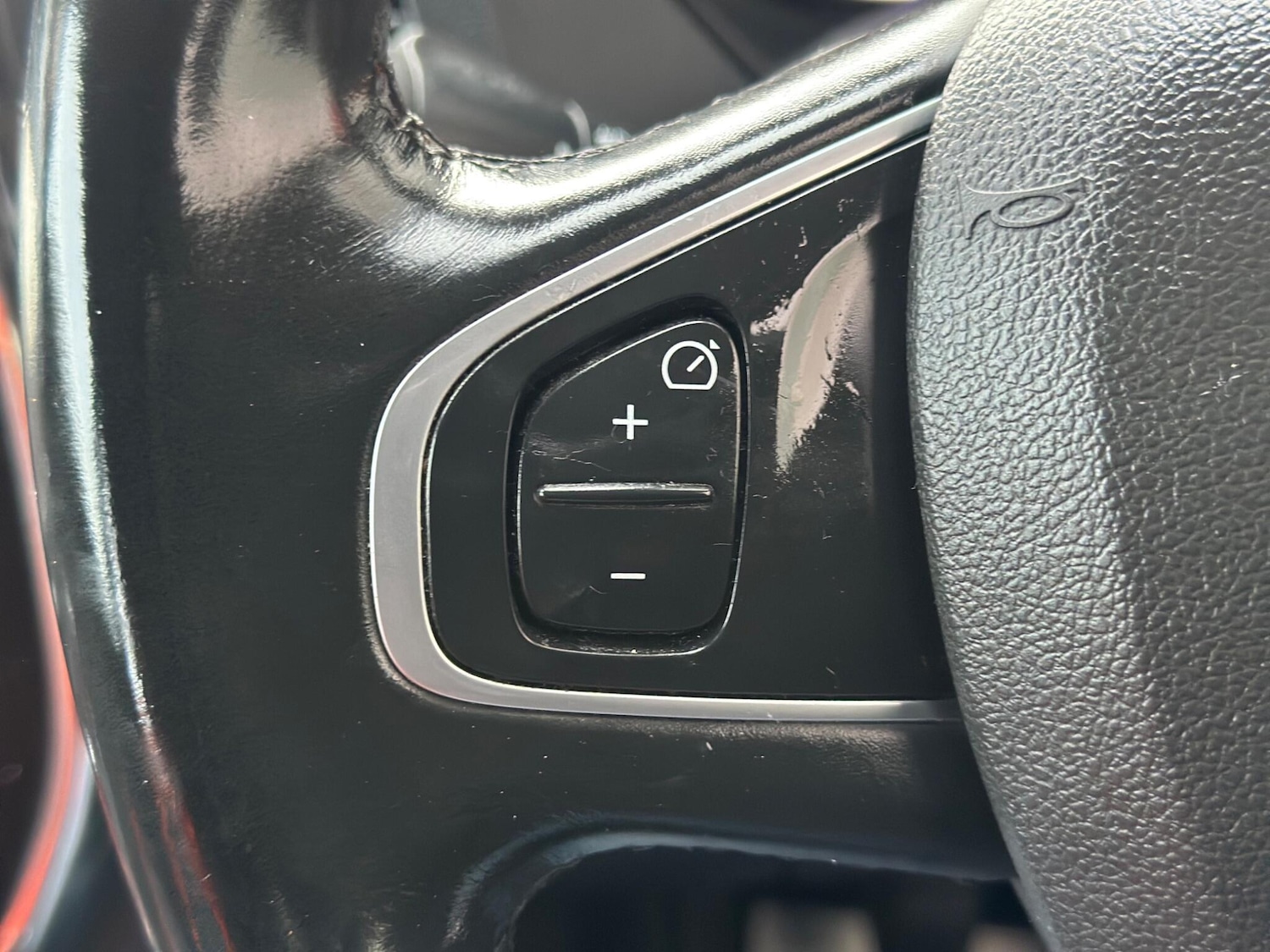 Used Renault Captur for sale - 77280010: Photo 21