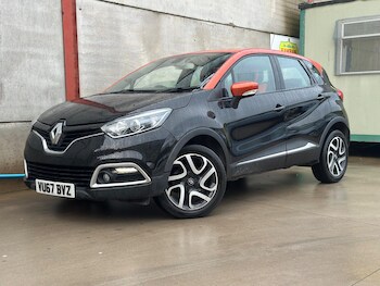 Used Renault Captur 2017 for sale - 77280010: Photo