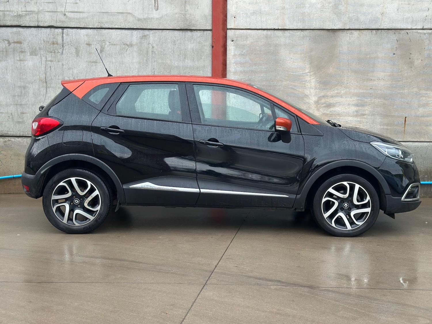 Used Renault Captur for sale - 77280010: Photo 9