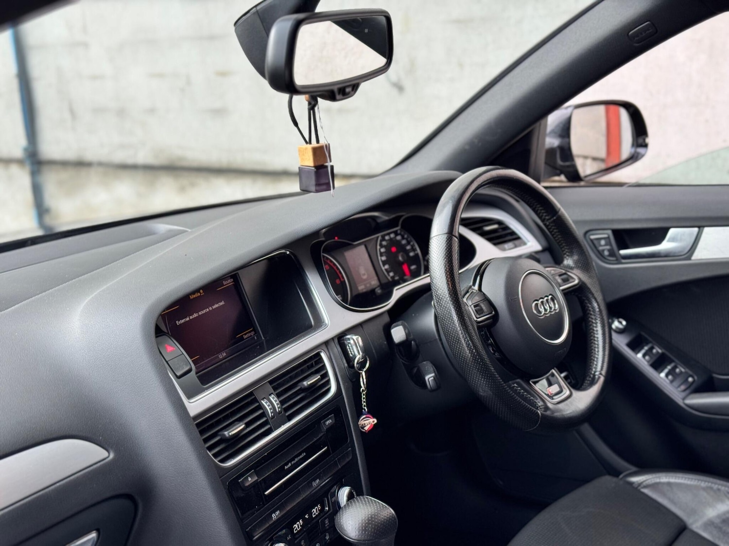 Used Audi A4 2015 for sale - 77291002: Photo 11