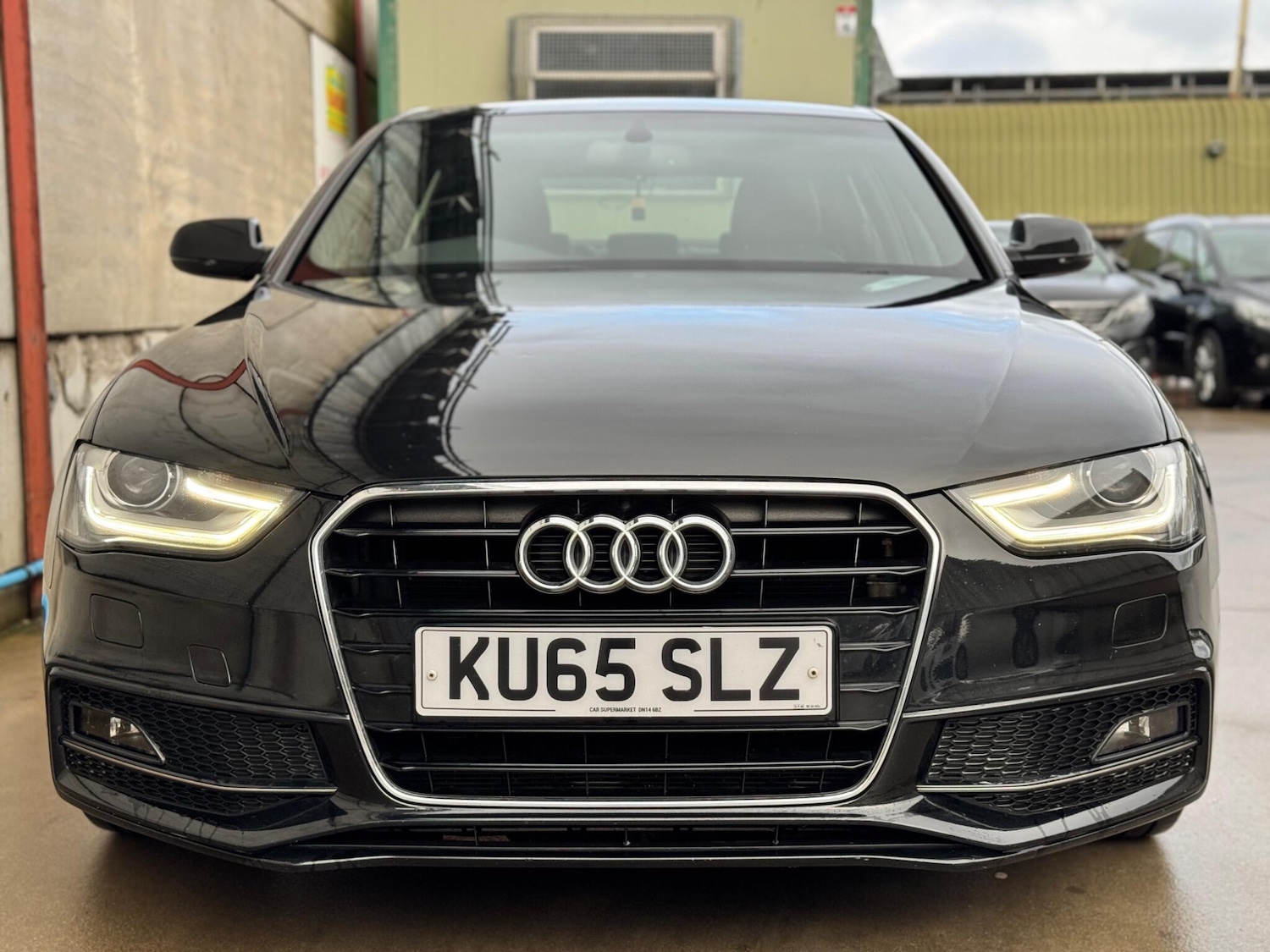 Used Audi A4 2015 for sale - 77291002: Photo 2