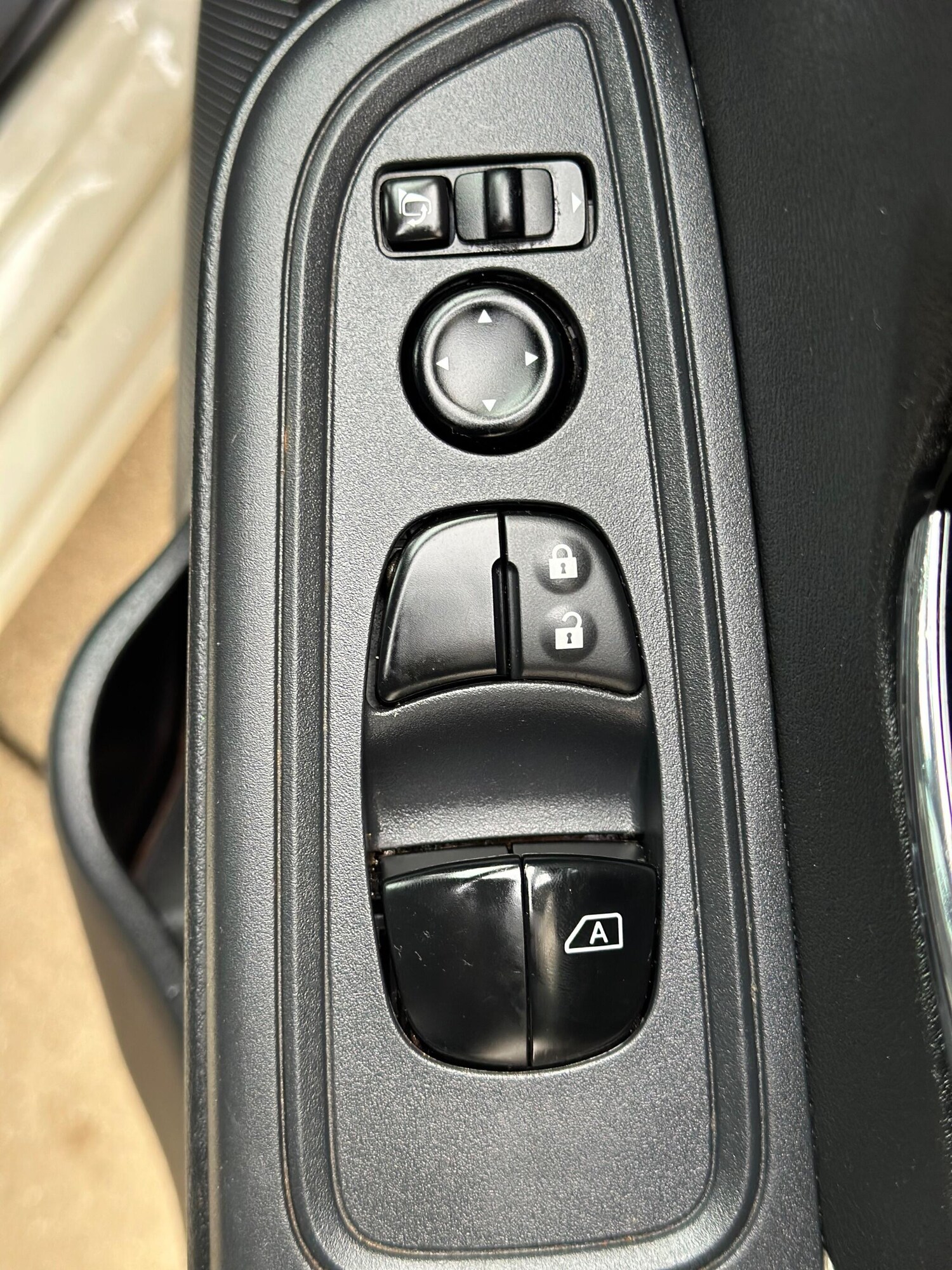 Used Nissan Micra 2017 for sale - 76608485: Photo 20