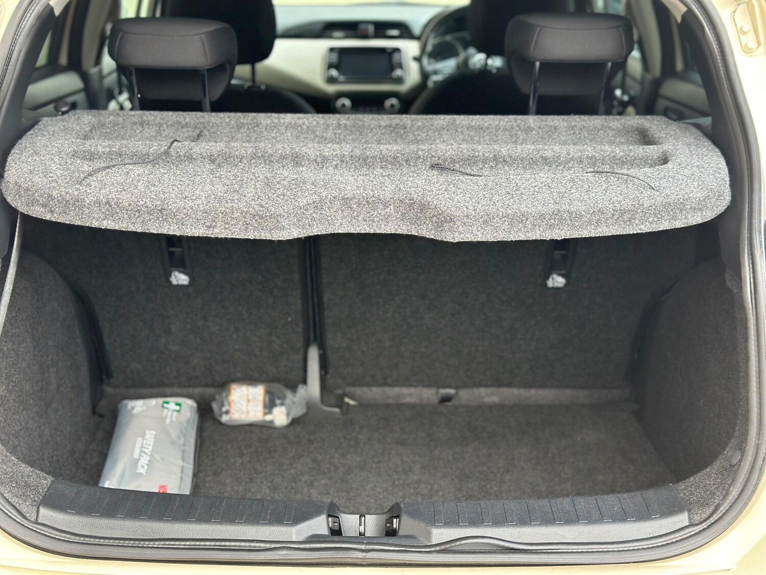 Used Nissan Micra 2017 for sale - 76608485: Photo 23