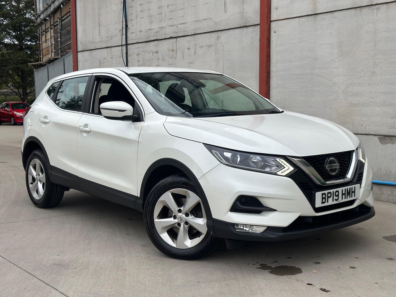 Used Nissan Qashqai 2019 for sale - 76042075: Photo 2