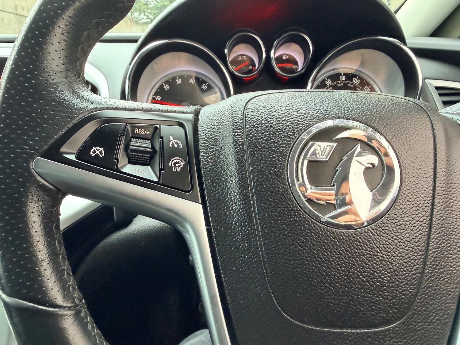 Used Vauxhall Astra GTC 2016 for sale - 76765235: Photo 25