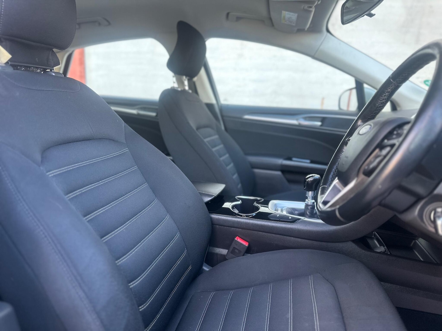 Used Ford Mondeo 2015 for sale - 76388257: Photo 13