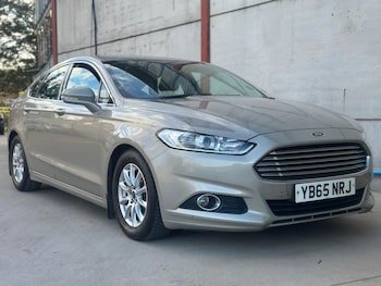 2015 (65) - 1.5 TDCi ECOnetic Zetec 5dr