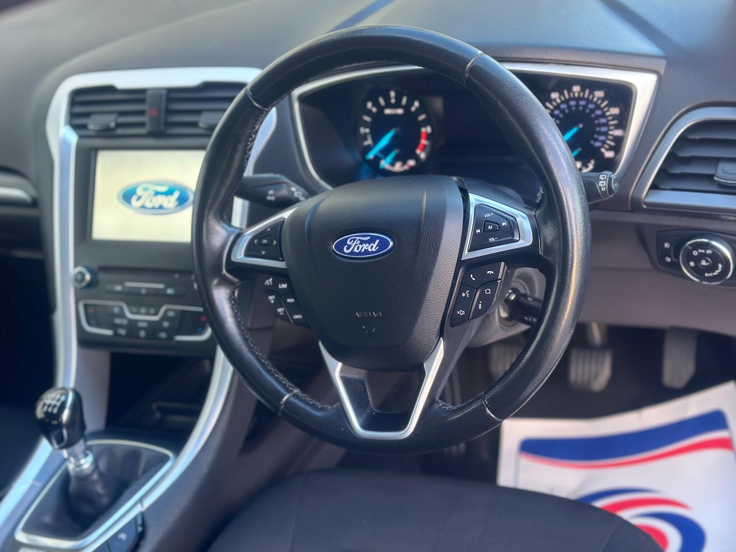 Used Ford Mondeo 2015 for sale - 76388257: Photo 29