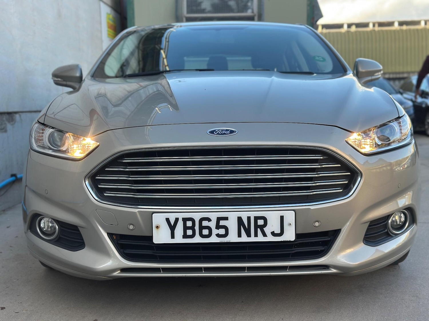Used Ford Mondeo 2015 for sale - 76388257: Photo 3