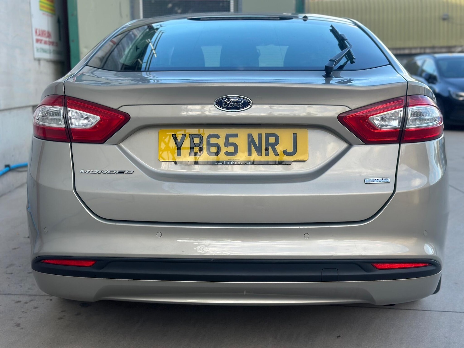 Used Ford Mondeo 2015 for sale - 76388257: Photo 8