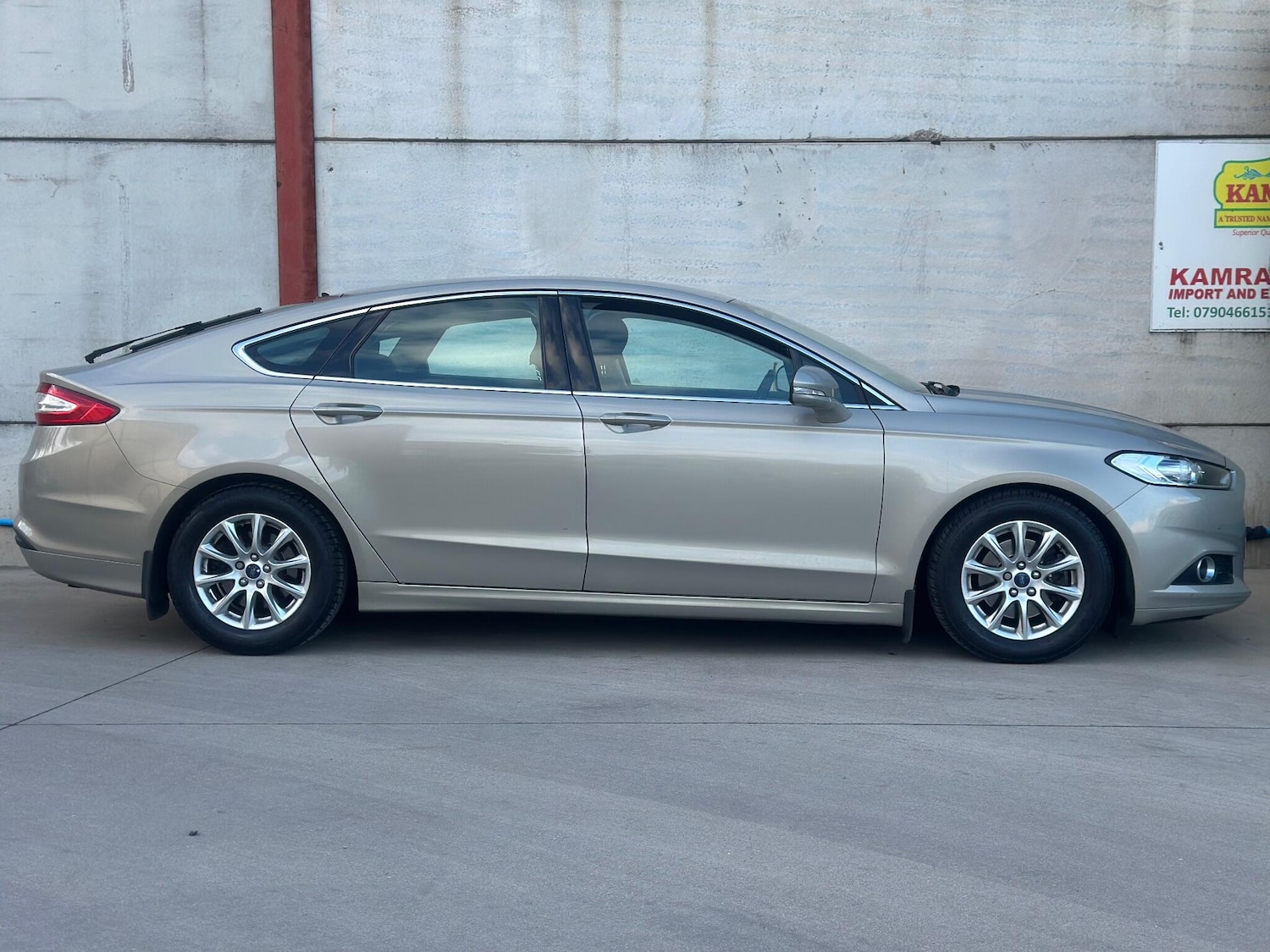 Used Ford Mondeo 2015 for sale - 76388257: Photo 9