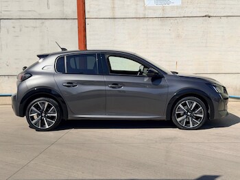 Used Peugeot 208 2021 for sale - 78362932: Photo