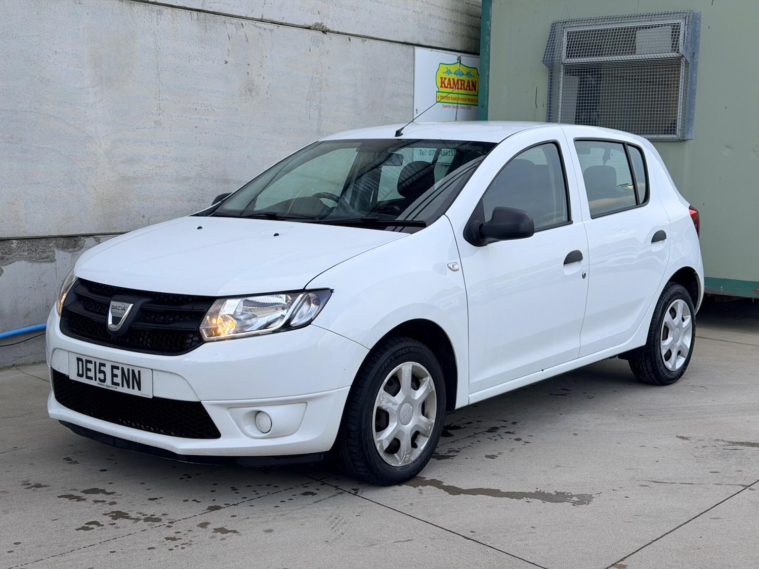 Used Dacia Sandero 2015 for sale - 77351515: Photo 10