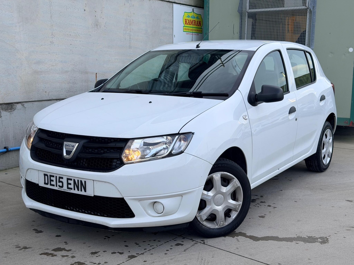 Used Dacia Sandero 2015 for sale - 77351515: Photo 11