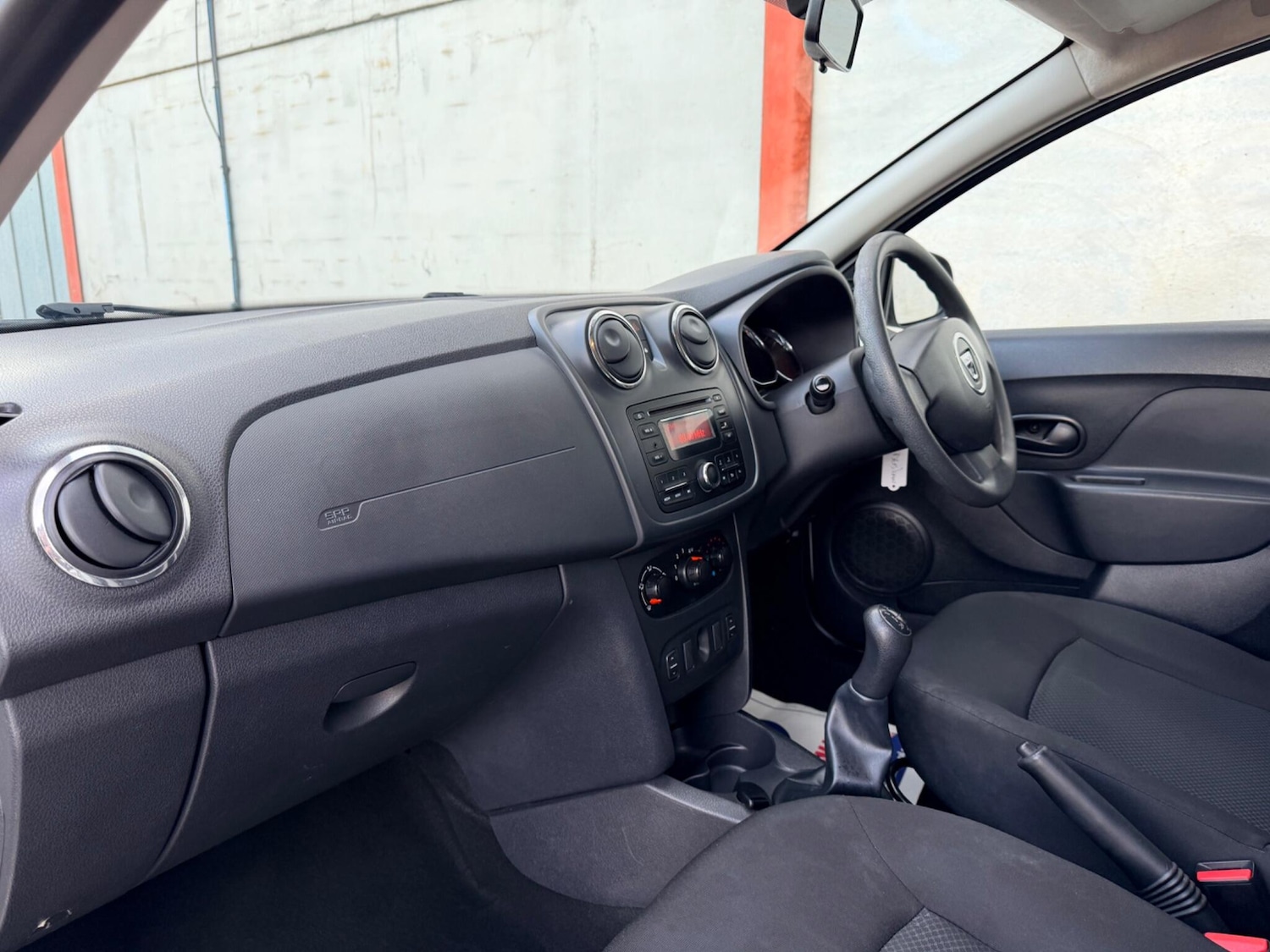 Used Dacia Sandero 2015 for sale - 77351515: Photo 13