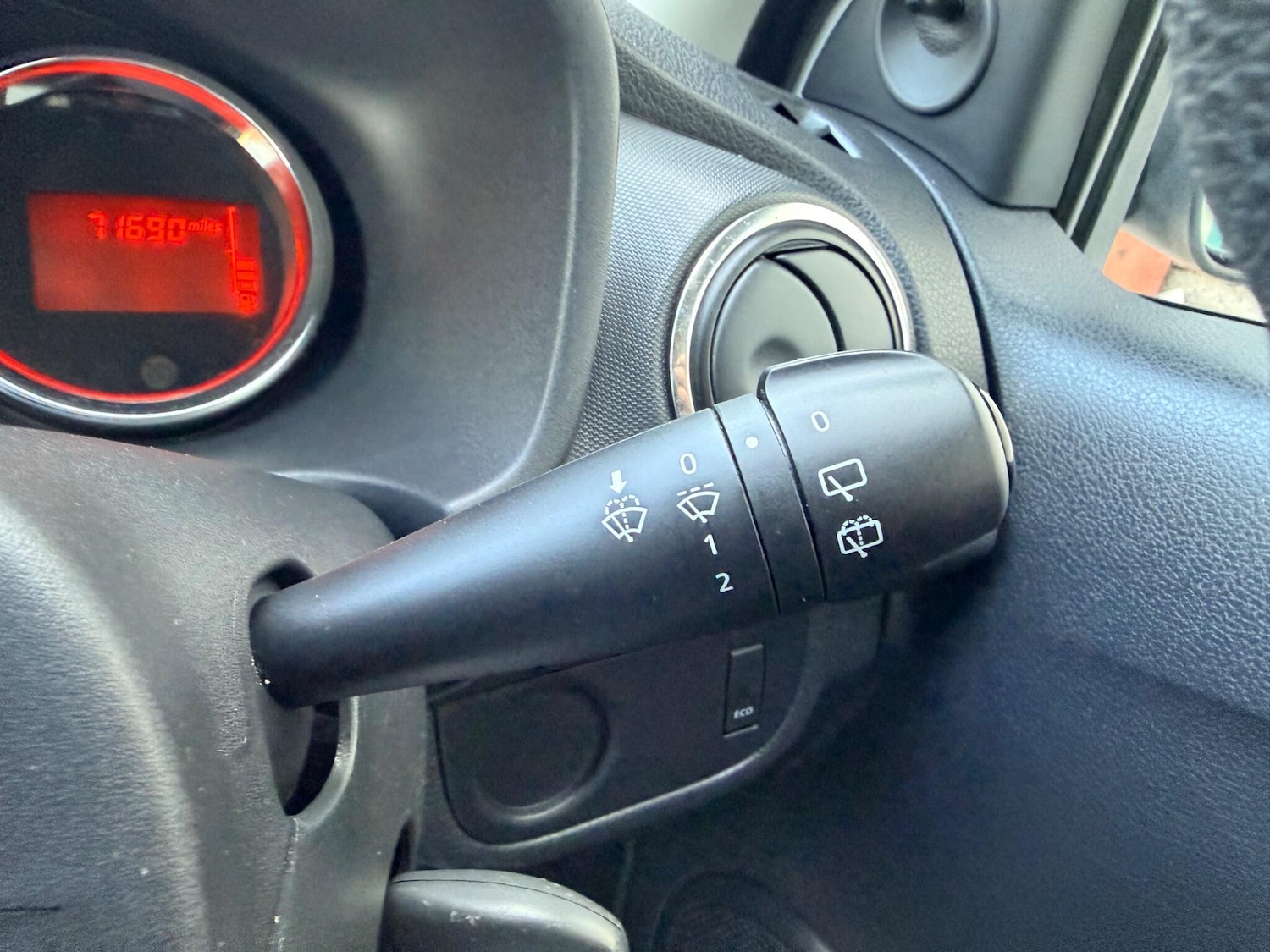 Used Dacia Sandero 2015 for sale - 77351515: Photo 29