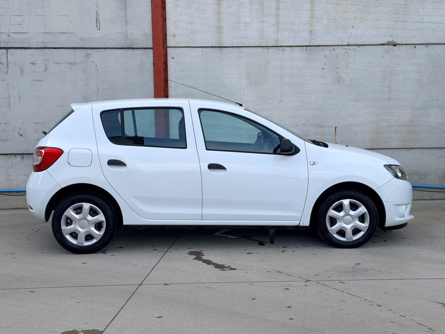 Used Dacia Sandero 2015 for sale - 77351515: Photo 3
