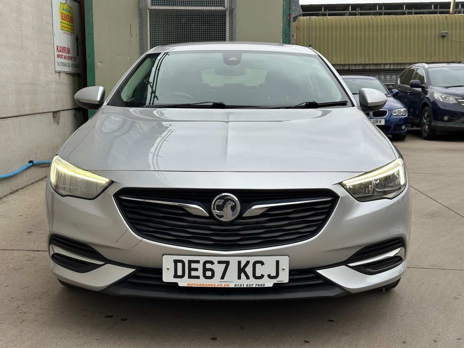 Used Vauxhall Insignia 2017 for sale - 76042588: Photo 12