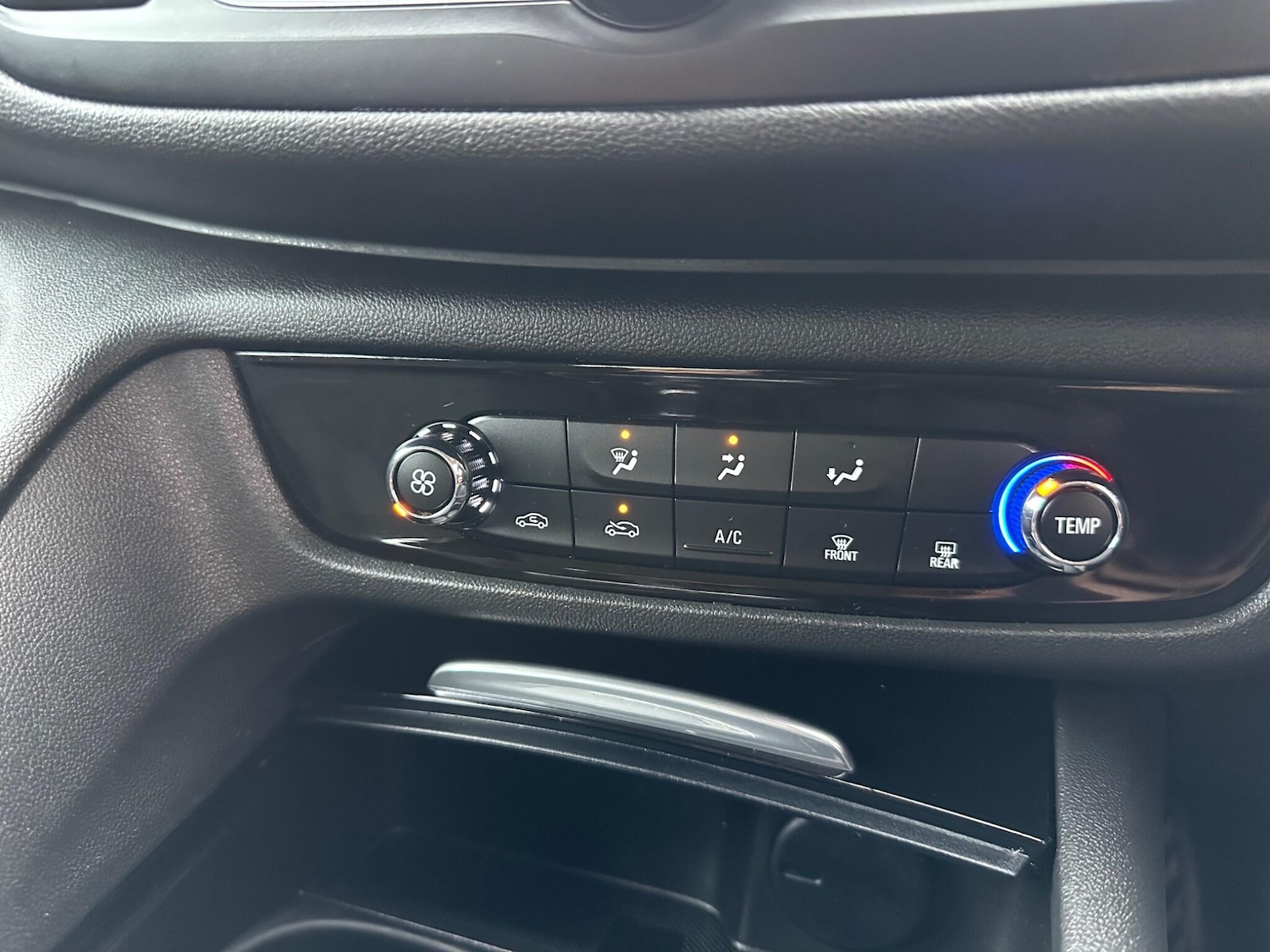 Used Vauxhall Insignia 2017 for sale - 76042588: Photo 23