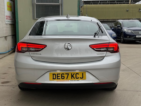 Used Vauxhall Insignia 2017 for sale - 76042588: Photo 6