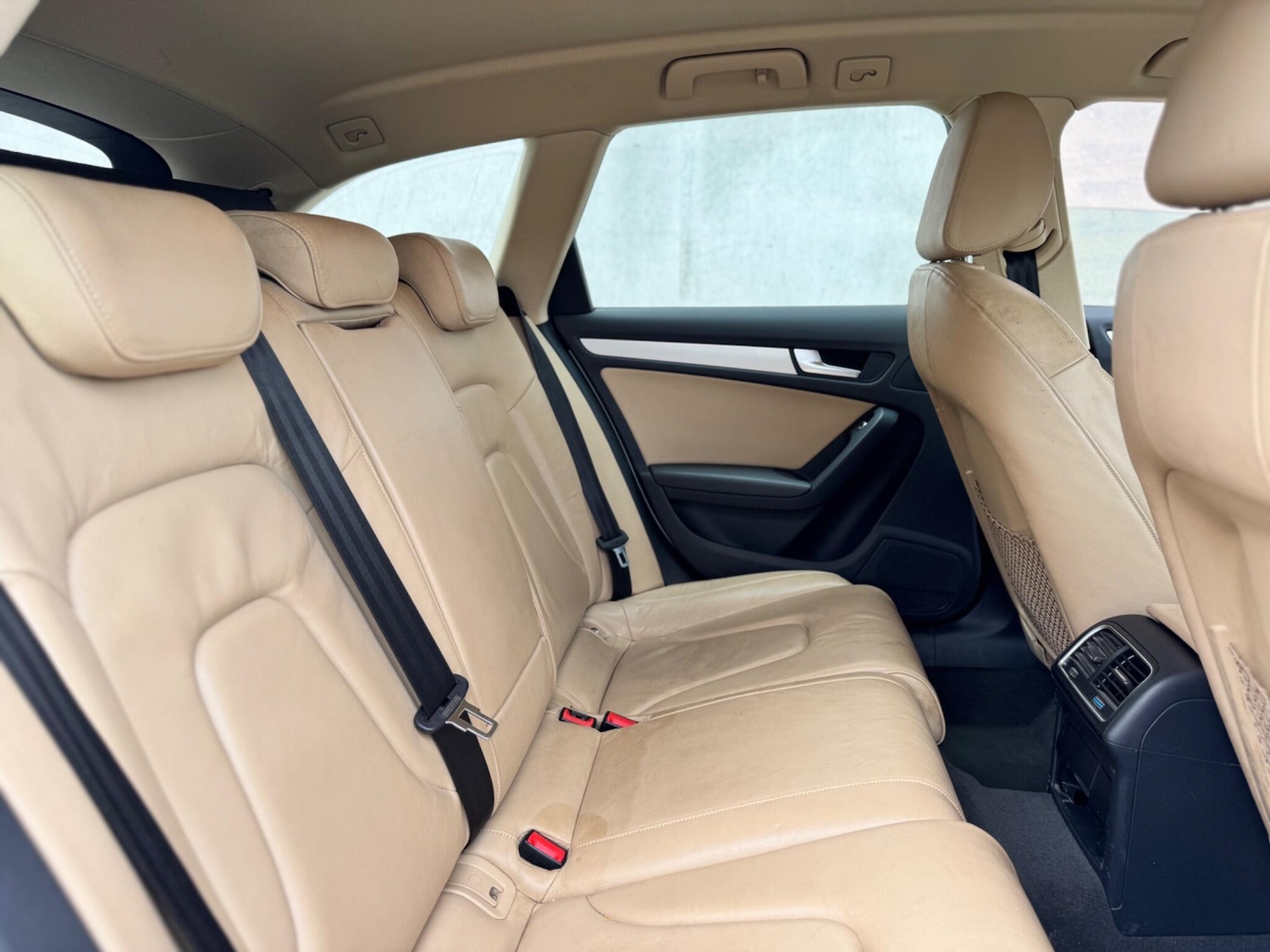 Used Audi A4 Avant for sale - 77291358: Photo 15