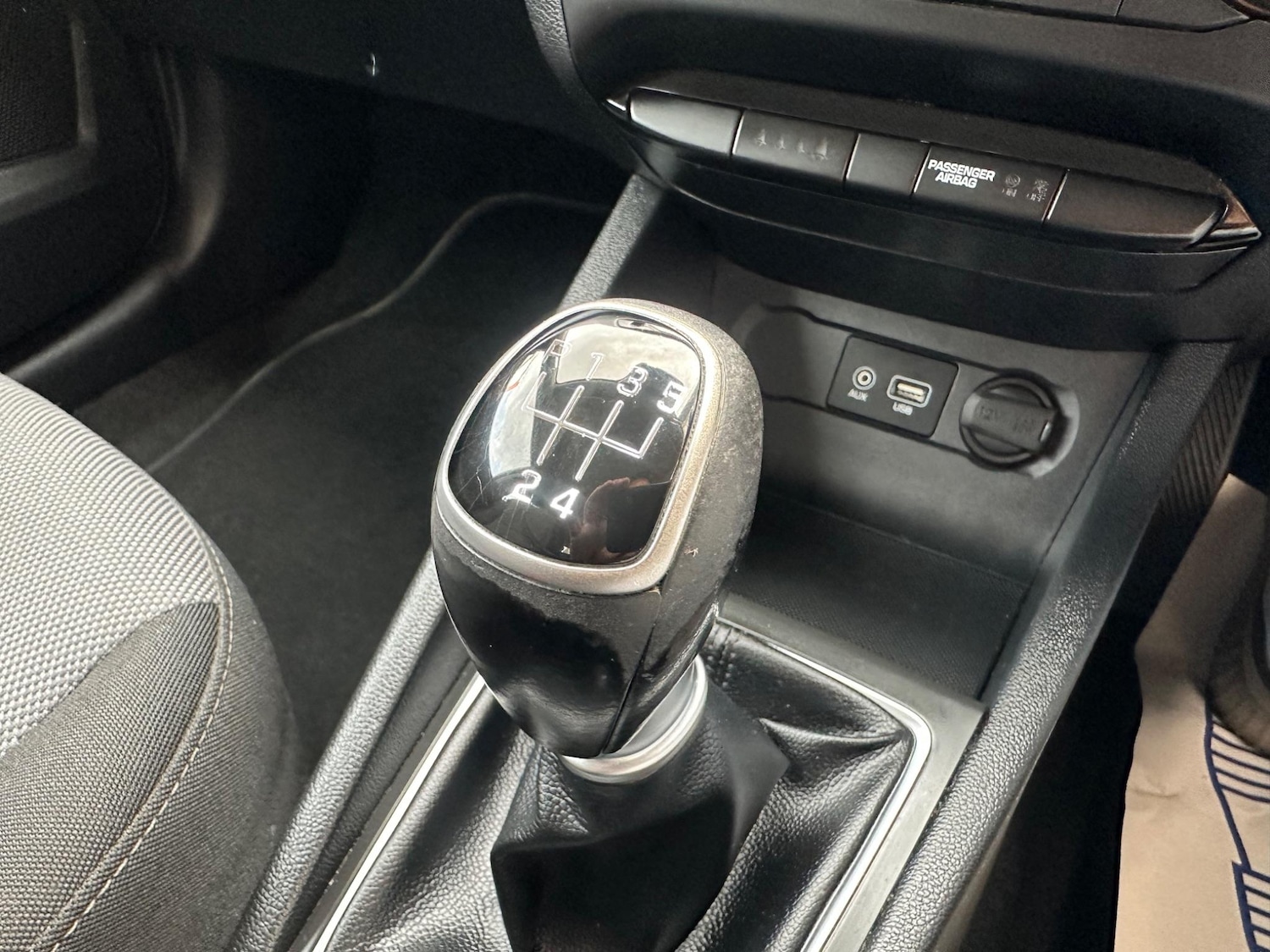 Vehicle 33