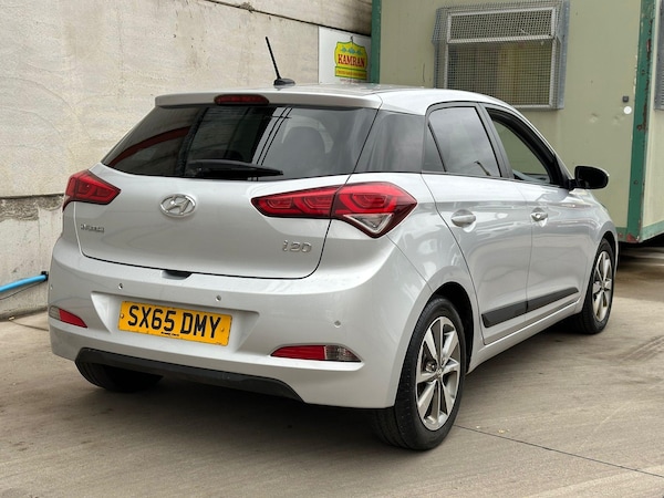 Used Hyundai i20 2016 for sale - 74777062: Photo 5