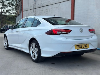 Used Vauxhall Insignia 2019 for sale - 79212931: Photo