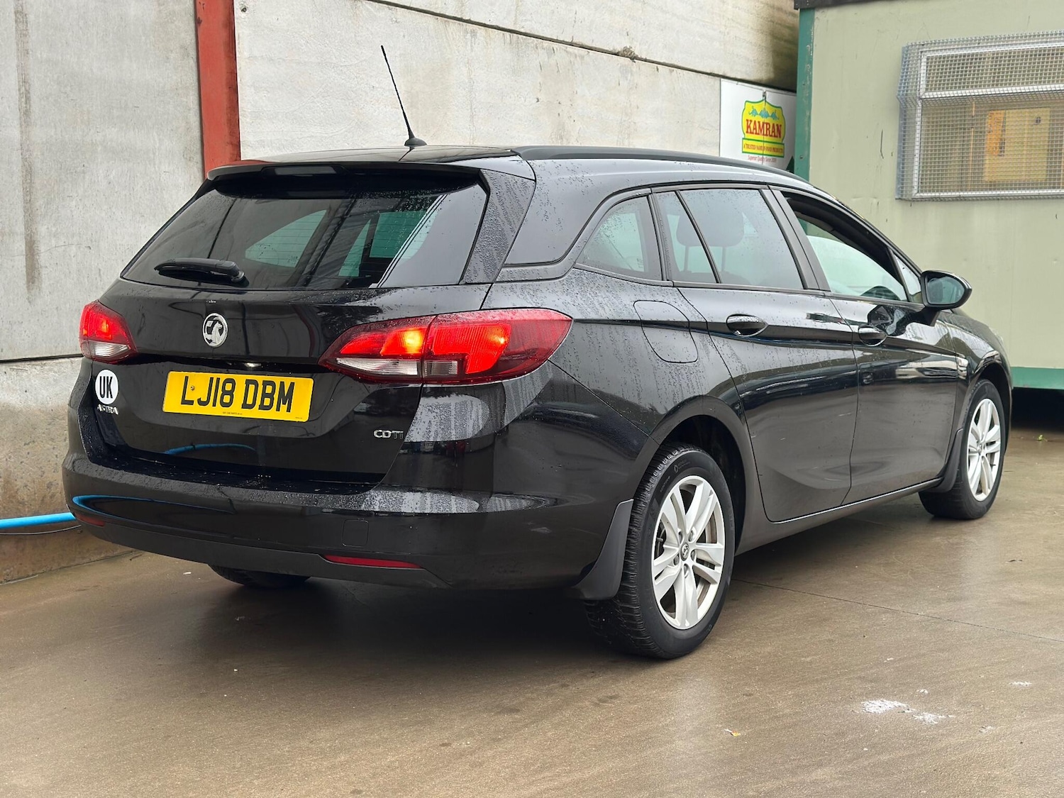 Used Vauxhall Astra for sale - 77120104: Photo 10